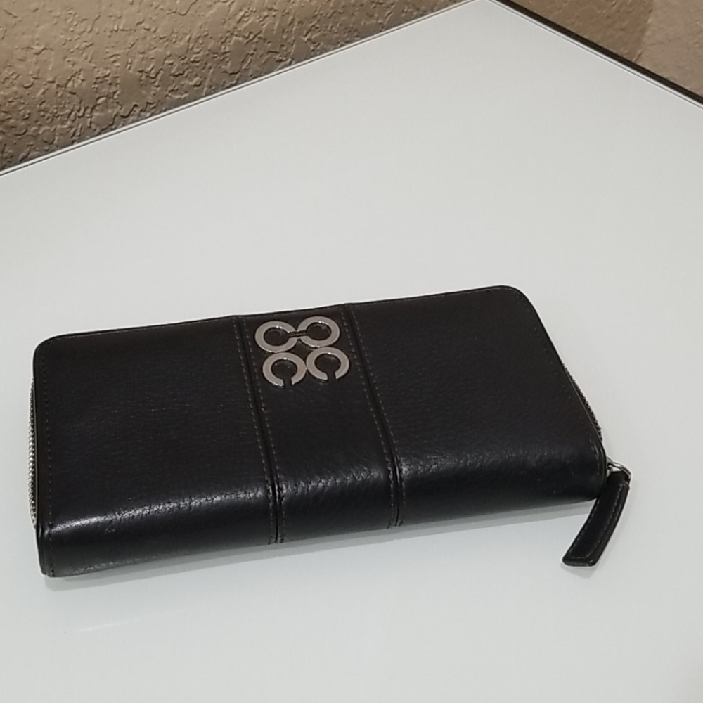 Brown zippered Coach Wallet